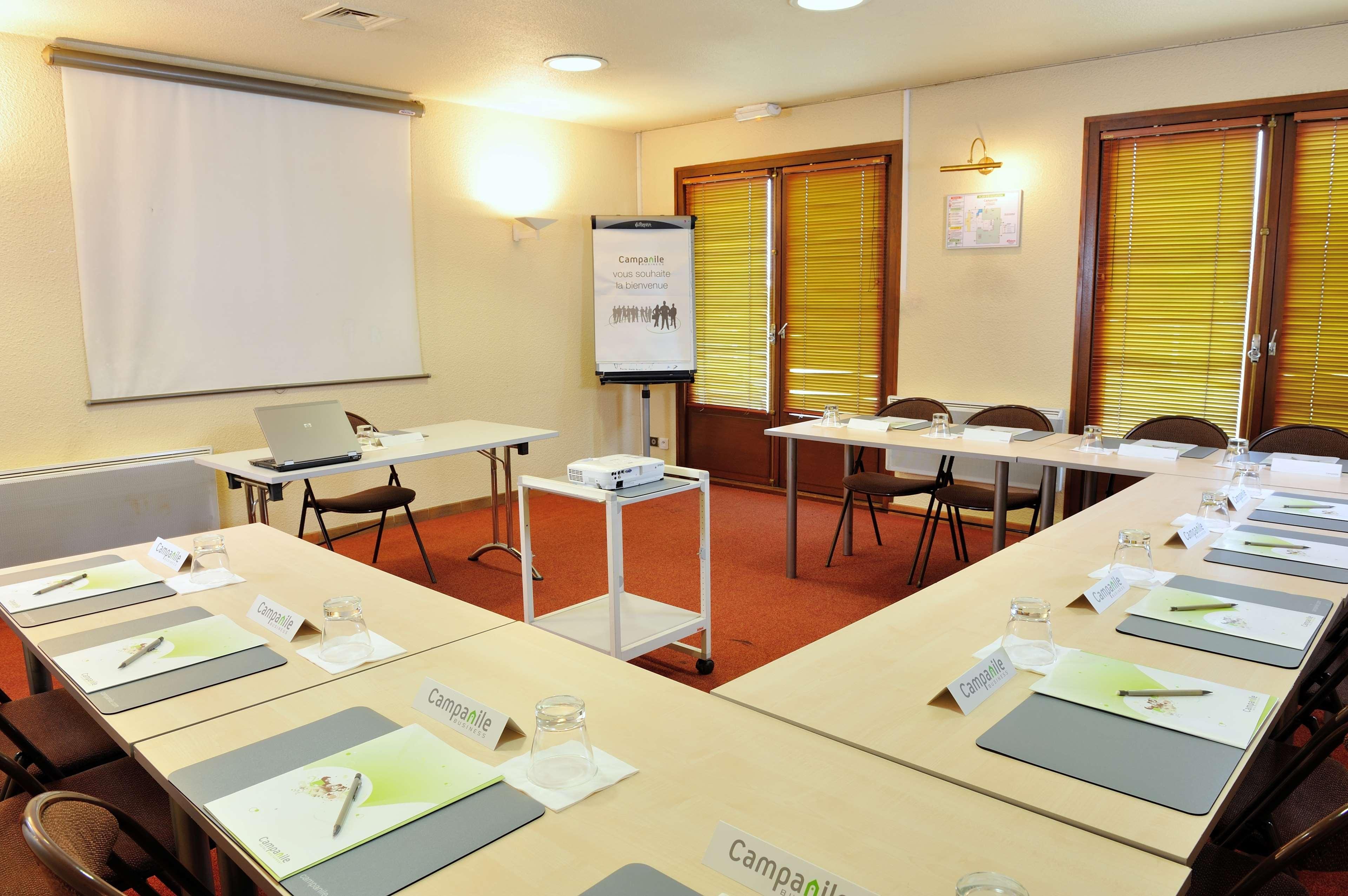 Hotel Campanile Saintes