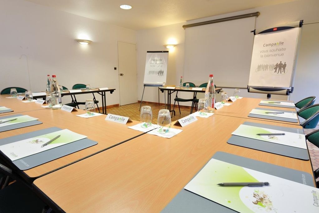 Campanile Hotel Saintes